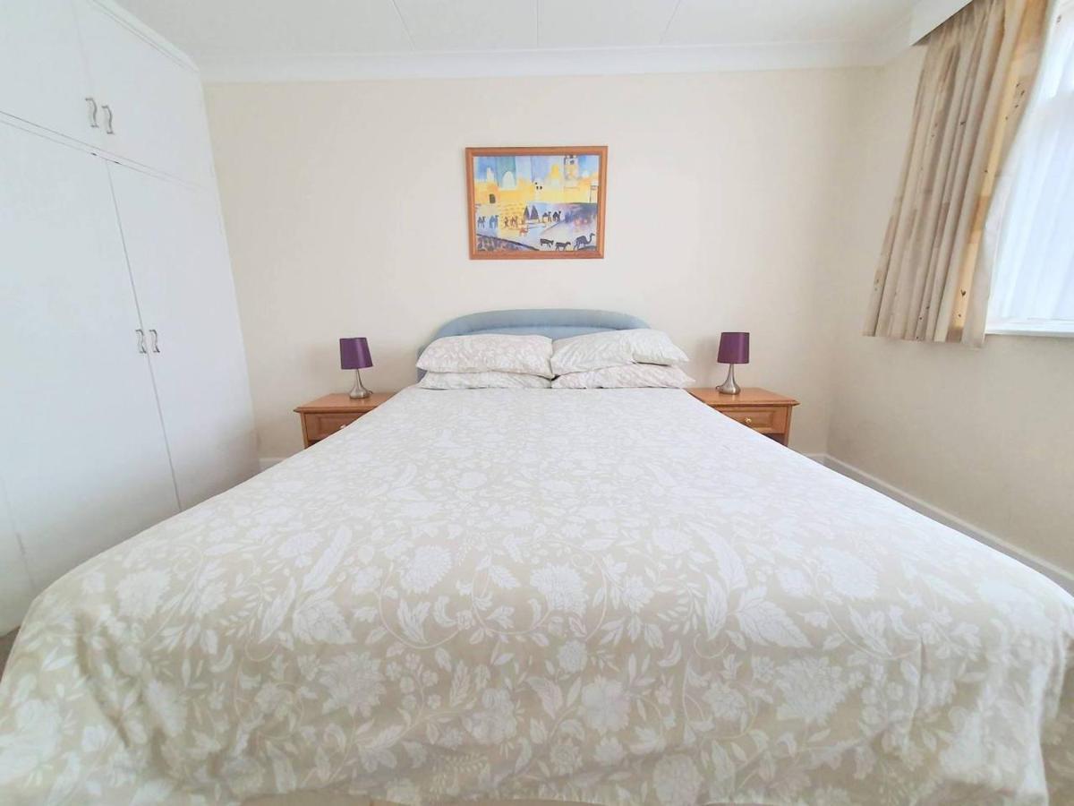 Wentworth Apartment With 2 Bedrooms, Superfast Wi-Fi And Parking Sittingbourne Εξωτερικό φωτογραφία